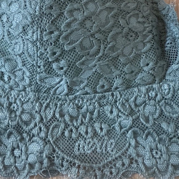 Aerie Lace Bralette in green Gray - Picture 2 of 5